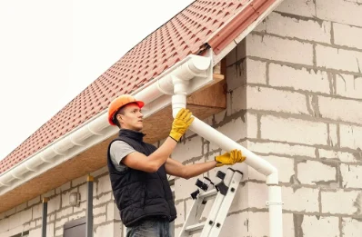 Pose et remplacement de gouttières à Bouillancy
